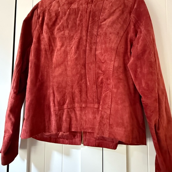 Chadwicks Women's Red Suede Utility Jacket - Picture 4 of 4